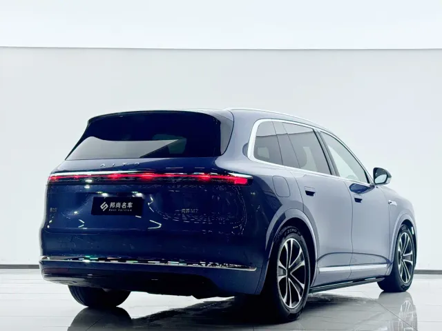 Aito M7 — Фото автомобиля 19