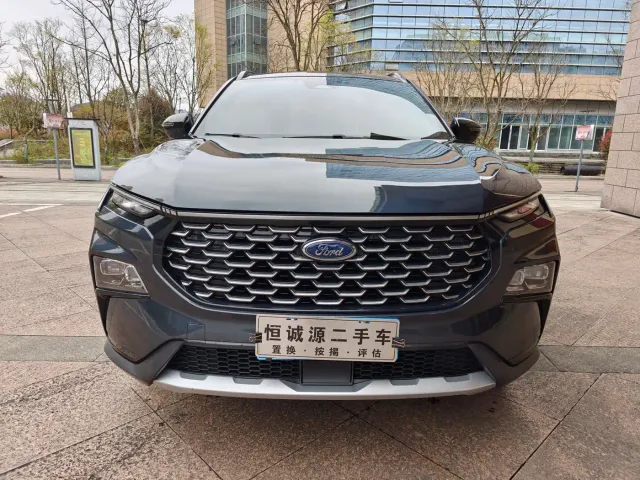 Ford Lingrui — Фото автомобиля 2