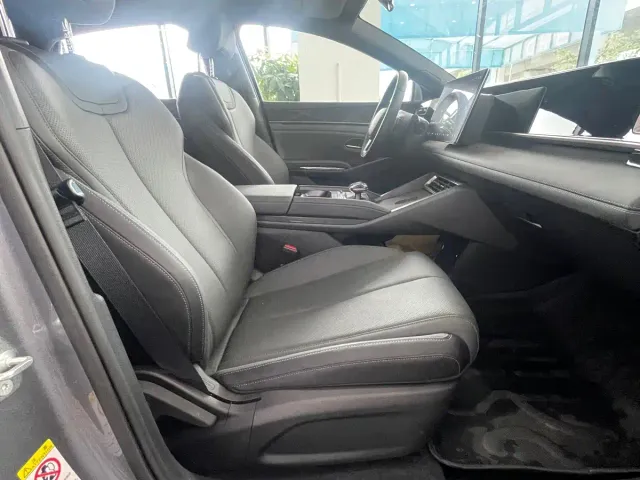BYD Qin L — Фото автомобиля 16