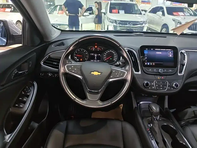 Chevrolet Malibu XL — Фото автомобиля 10
