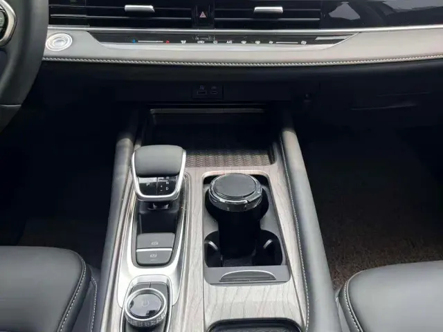 Chery Arrizo 8 — Фото автомобиля 7