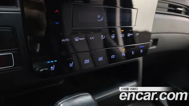 Hyundai Staria — Фото автомобиля 24