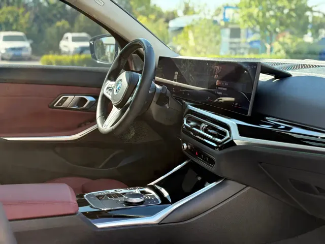 BMW i3 — Фото автомобиля 12
