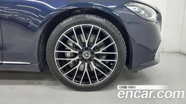 Mercedes-Benz S-Class — Фото автомобиля 5