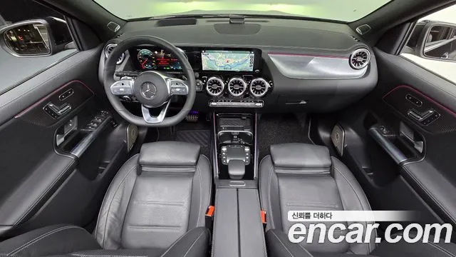 Mercedes-Benz EQA — Фото автомобиля 6