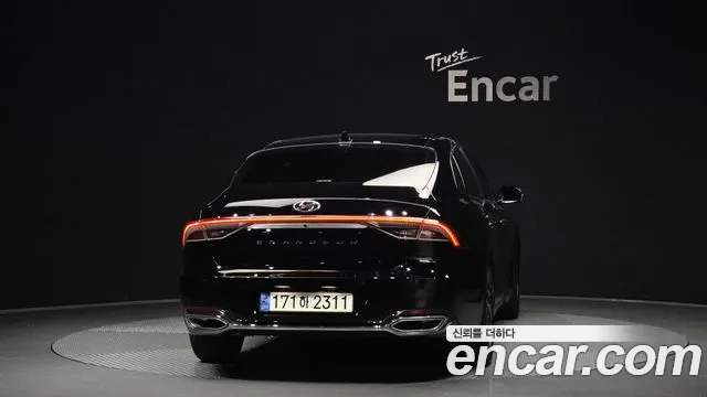 Hyundai Grandeur Grandeur (New) Hybrid — Фото автомобиля 4