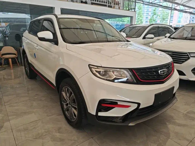 Geely Boyue — Фото автомобиля 3
