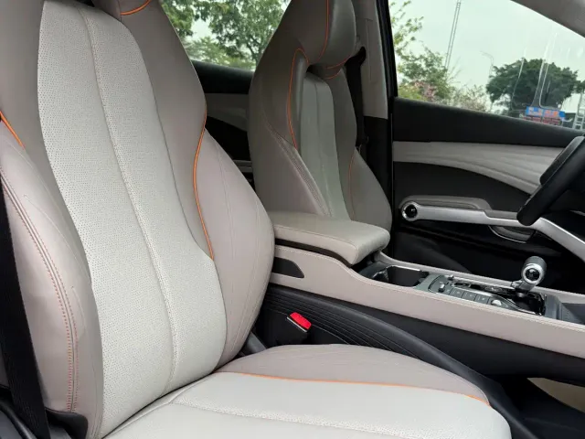 BYD Yuan PLUS — Фото автомобиля 15
