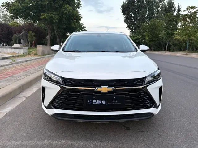 Chevrolet Monza — Фото автомобиля 2