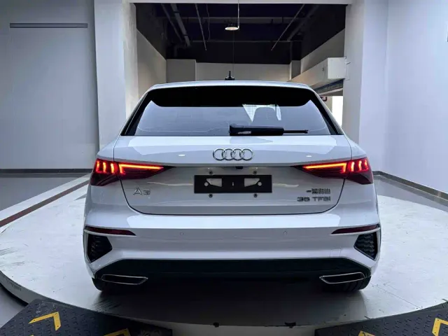 Audi A3 — Фото автомобиля 5