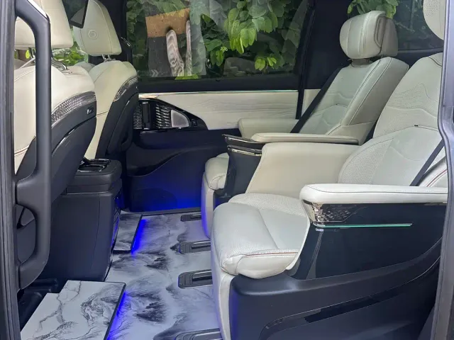 GAC Trumpchi M8 — Фото автомобиля 4