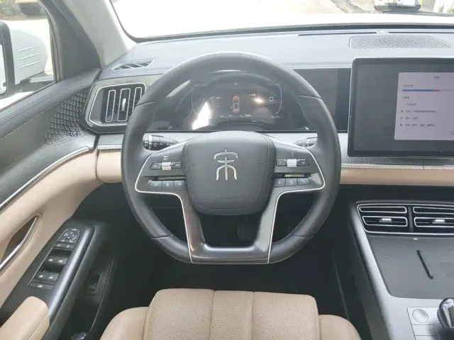 BYD Song Pro — Фото автомобиля 2