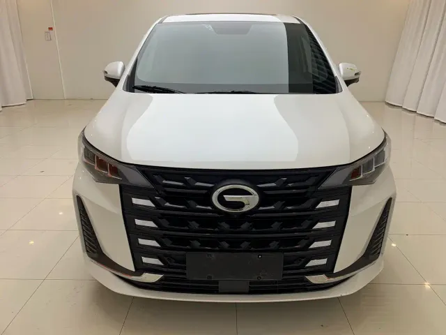 GAC Trumpchi M6 — Фото автомобиля 2