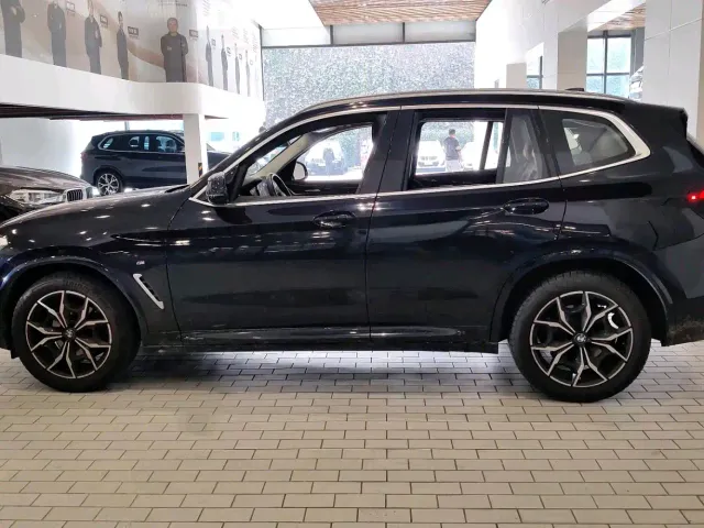 BMW X3 — Фото автомобиля 2