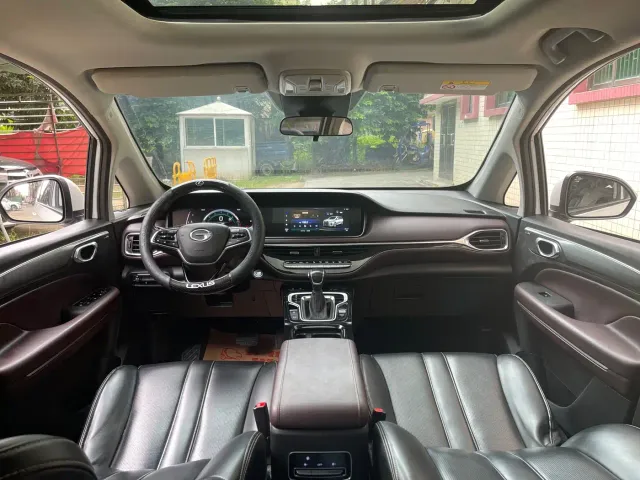 GAC Trumpchi M6 — Фото автомобиля 6