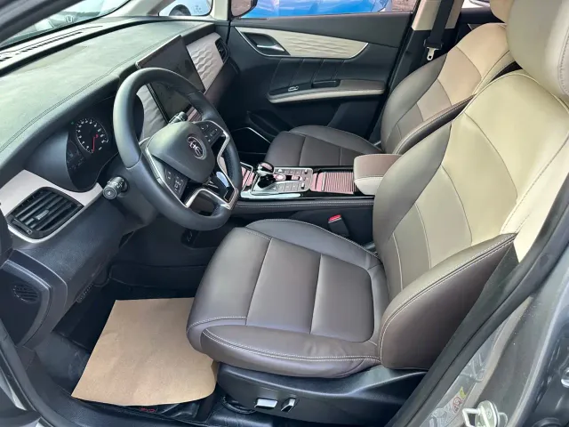 BYD Song MAX — Фото автомобиля 7