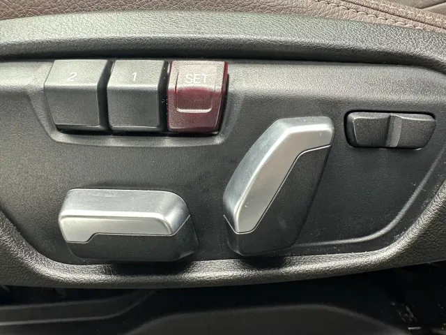 BMW 1 Series — Фото автомобиля 11