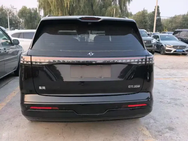 Dongfeng eπ 008 — Фото автомобиля 8