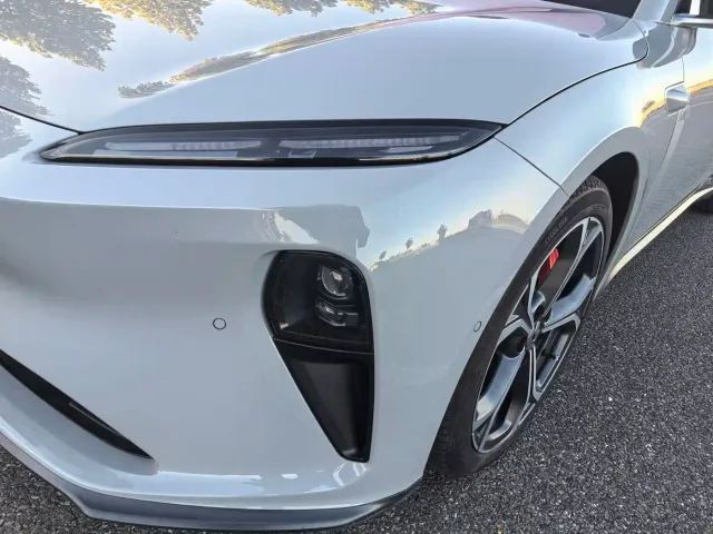Nio ET5 Touring — Фото автомобиля 10
