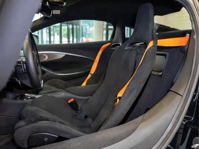 McLaren Artura — Фото автомобиля 14