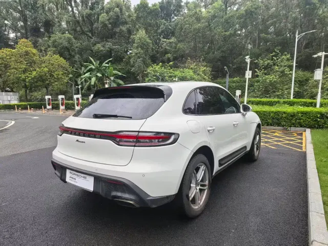 Porsche Macan — Фото автомобиля 9