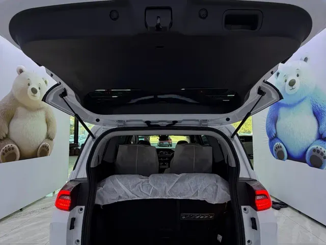 GAC Trumpchi M6 — Фото автомобиля 21
