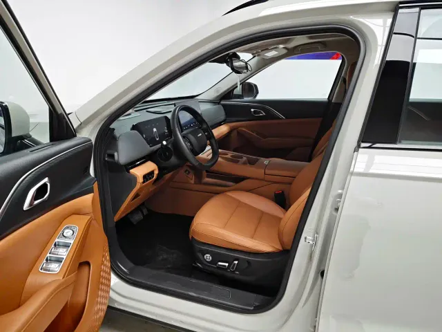Haval Xiaolong MAX — Фото автомобиля 13