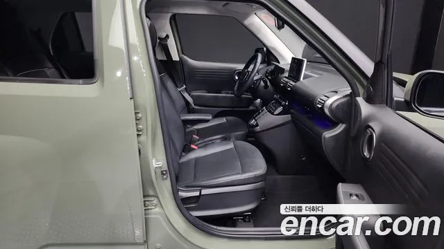 Hyundai Casper Casper Essential — Фото автомобиля 11