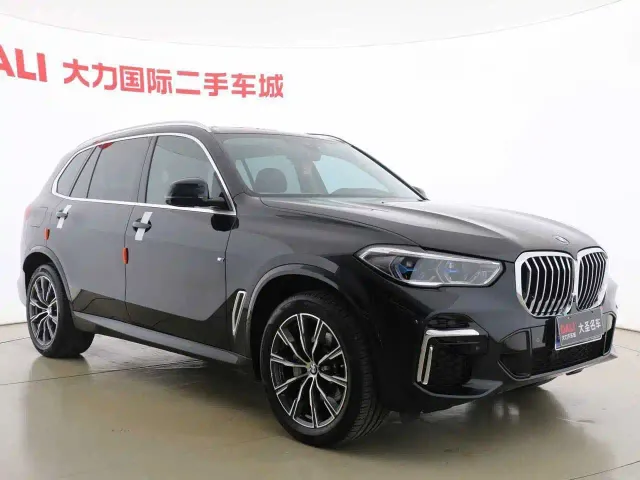 BMW X5 — Фото автомобиля 3