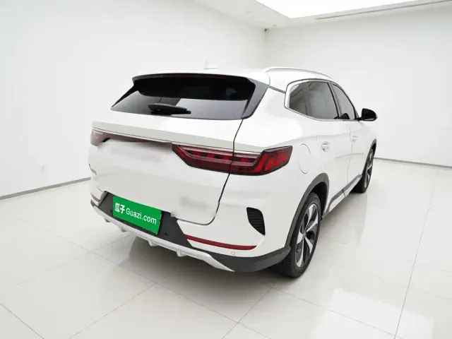 BYD Song PLUS — Фото автомобиля 6