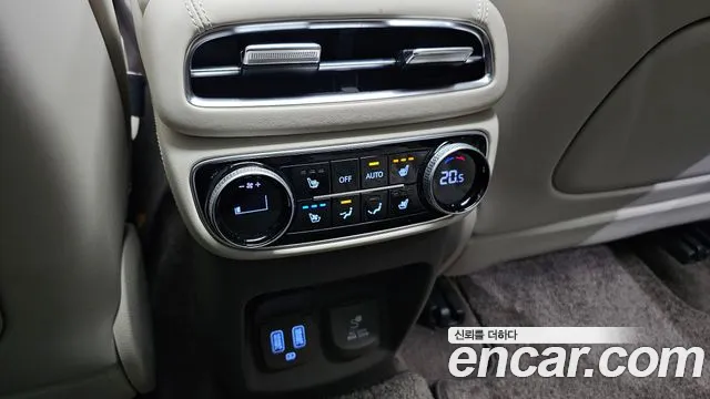 Genesis GV80 — Фото автомобиля 29