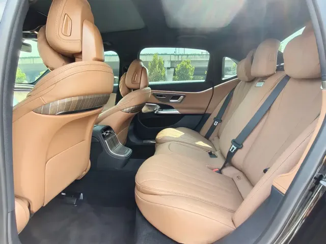 Mercedes-Benz Mercedes-Benz E-Class 2024 Facelift E 300 L Fashion — Фото автомобиля 21