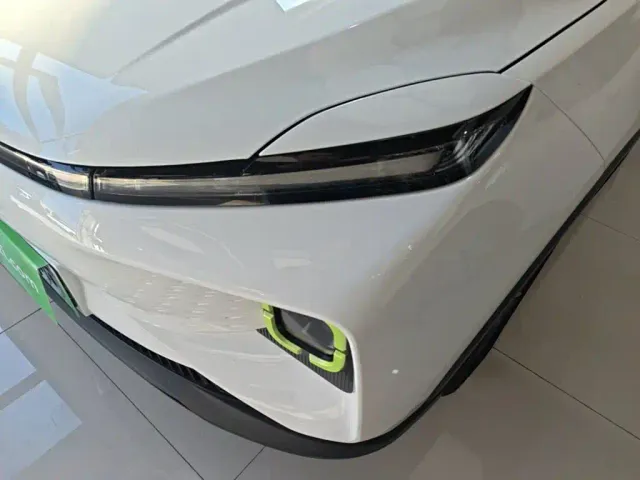 Geely Geometry E Firefly — Фото автомобиля 23