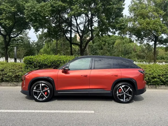 NIO NIO ES7 2022 100kWh First Edition — Фото автомобиля 8