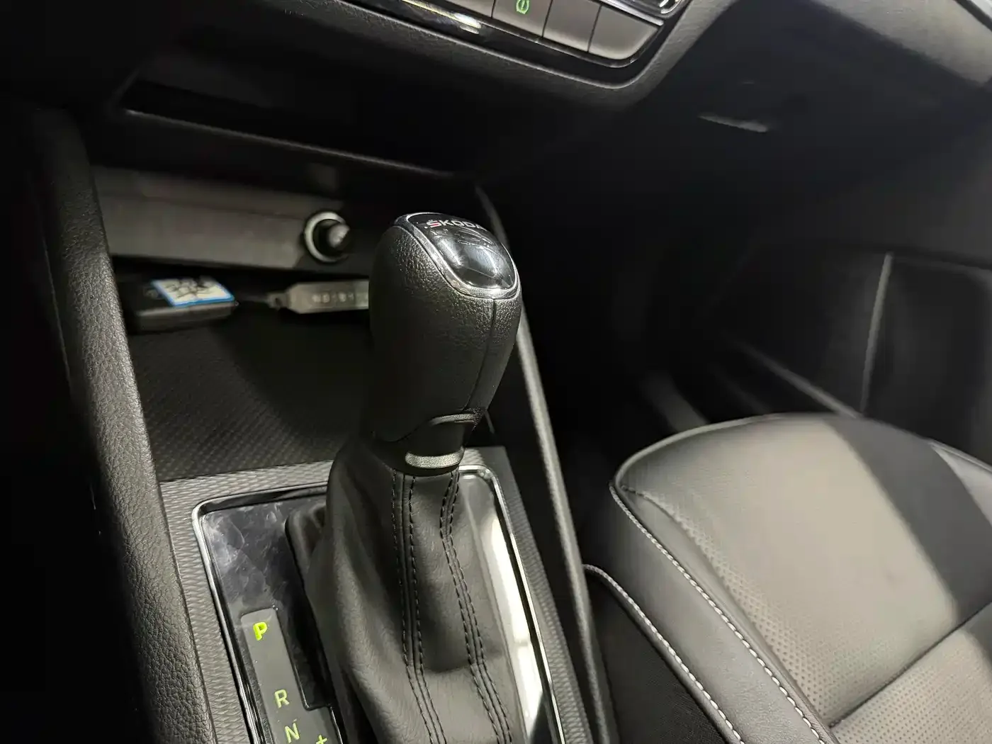 Škoda Kamiq 2022 1.5L Automatic Comfort Edition — Фото автомобиля 18