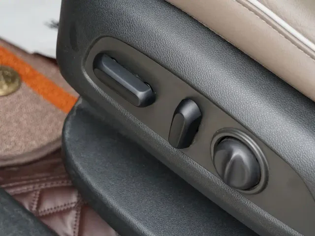 Buick Enclave — Фото автомобиля 9