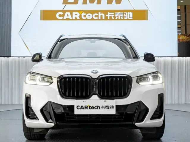 Фотография автомобиля — BMW X3