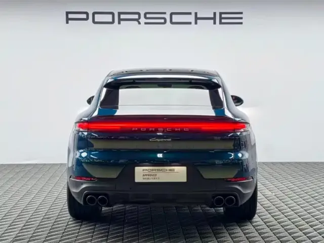 Porsche Cayenne — Фото автомобиля 4