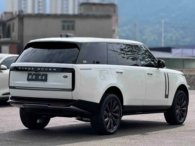 Land Rover Range Rover — Фото автомобиля 14