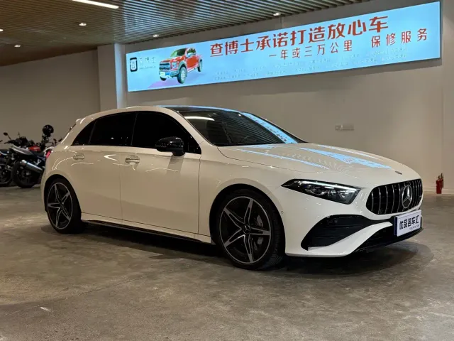 Mercedes-Benz A-Class AMG — Фото автомобиля 3