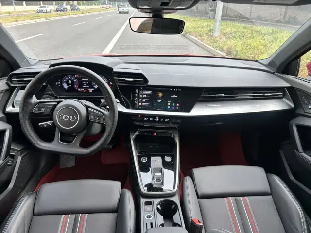 Audi Audi A3 2023 Sportback 35 TFSI Fashion Sport — Фото автомобиля 5