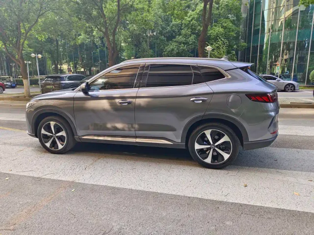 BYD Song PLUS — Фото автомобиля 5