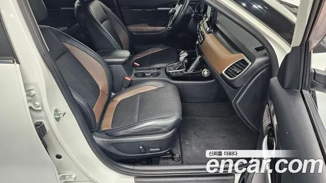 Kia Seltos — Фото автомобиля 26