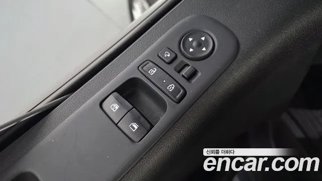 Hyundai Staria — Фото автомобиля 14