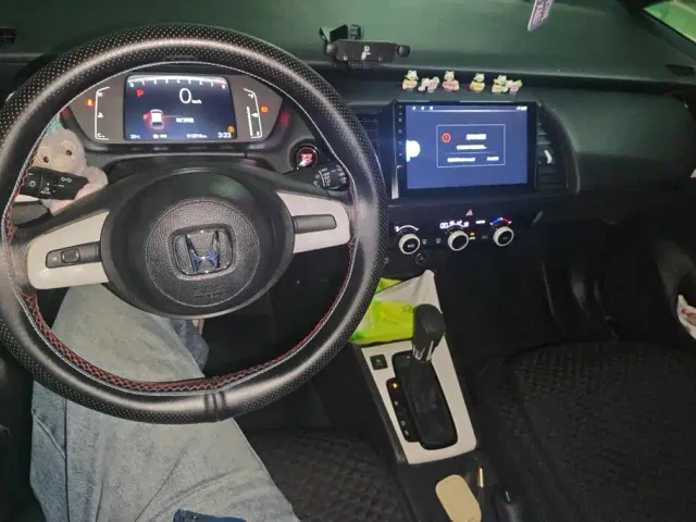 Honda Fit — Фото автомобиля 12