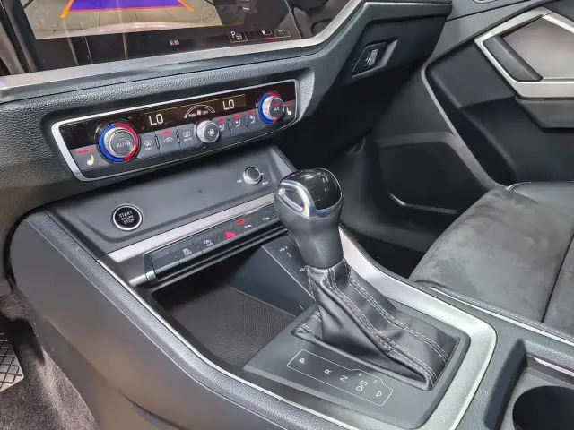 Audi Q3 — Фото автомобиля 18