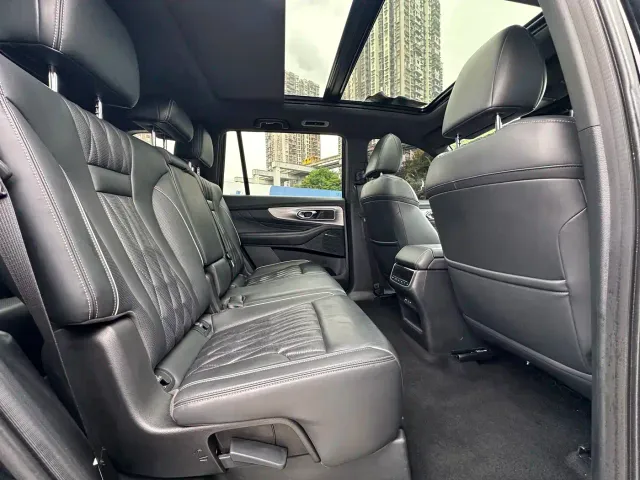 GAC Trumpchi GS8 — Фото автомобиля 12