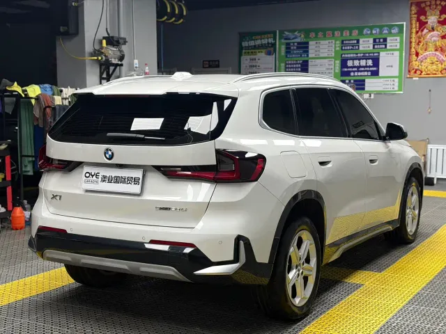 BMW X1 — Фото автомобиля 6