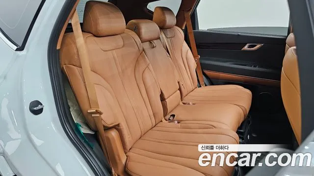 Genesis GV80 — Фото автомобиля 17