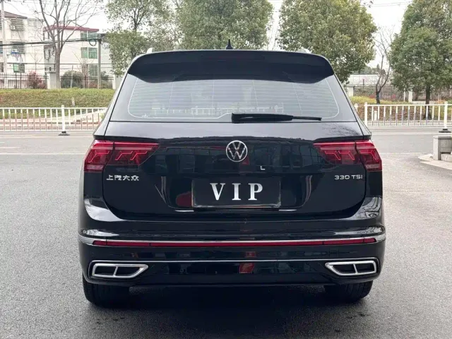 Volkswagen Tiguan L — Фото автомобиля 6